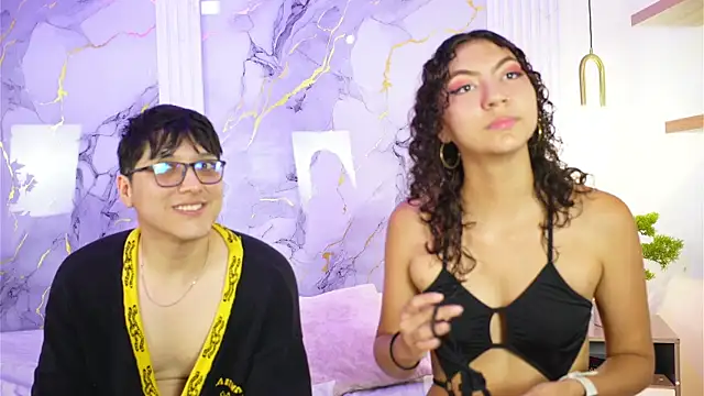 vanilla hot online show from October 2, 2025, 12:45 pm