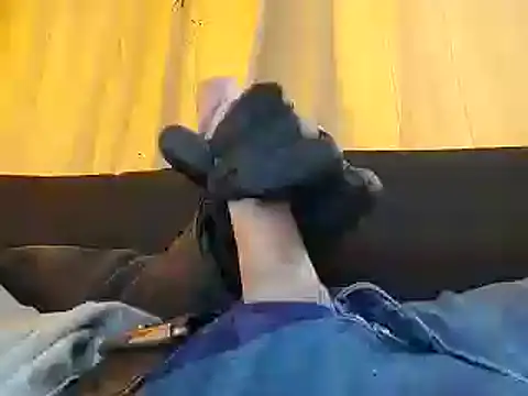 bwcbeat83 online show from January 29, 2025, 7:32 pm