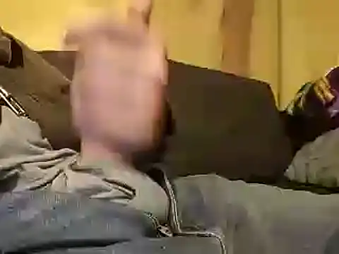 bwcbeat83 online show from March 16, 2025, 7:48 am