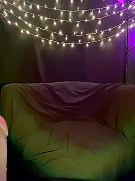 xoxoHotCoCo online show from January 9, 2026, 2:36 am