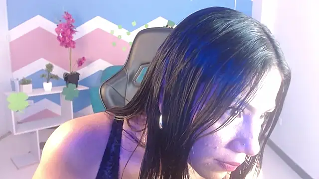 miss honey01 online show from March 18, 2025, 11:31 pm