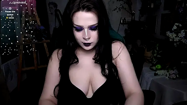 Snapshot of Rouz_Farrel chatting on September 27, 2025, 11:59 am Rouz Farrel online show from September 27, 2025, 11:59 am