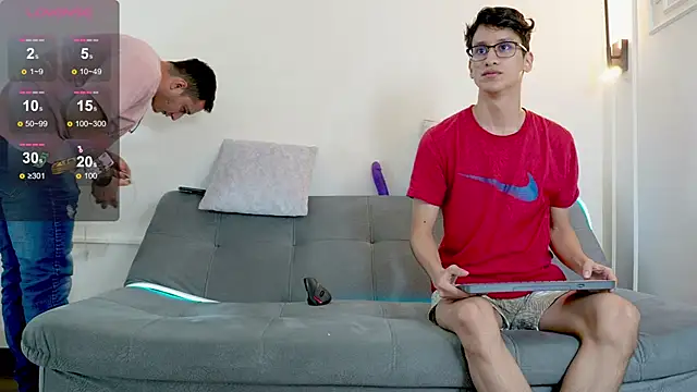 Snapshot of Cum_hunters chatting on January 29, 2025, 7:32 pm Cum hunters online show from January 29, 2025, 7:32 pm