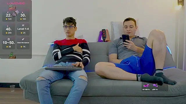 Snapshot of Cum_hunters chatting on January 30, 2025, 2:36 pm Cum hunters online show from January 30, 2025, 2:36 pm