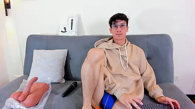 Snapshot of Cum_hunters chatting on November 22, 2025, 3:27 am Cum hunters online show from November 22, 2025, 3:27 am