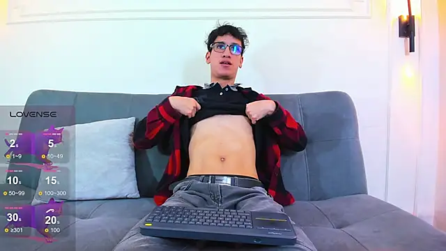 Cum hunters online show from March 6, 2026, 3:25 am