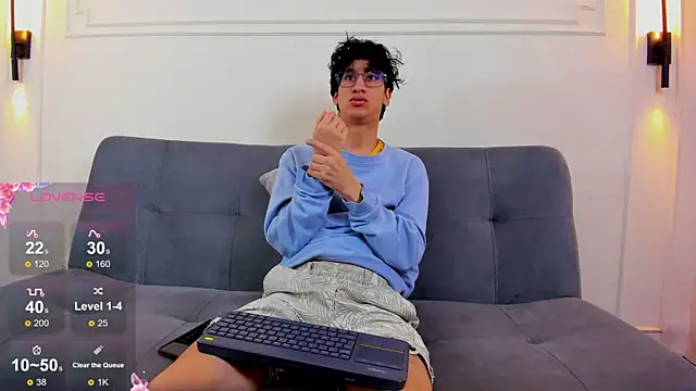 Cum hunters online show from June 24, 2026, 3:16 am