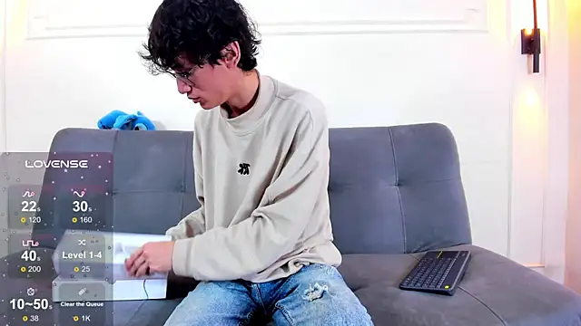 Cum hunters online show from July 19, 2026, 3:21 am