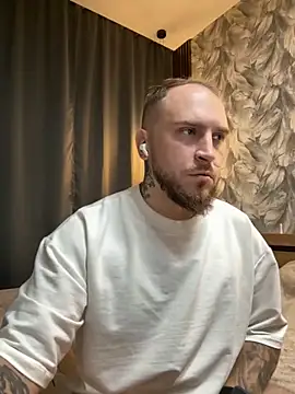  XxX-XxX  online show from October 6, 2025, 9:34 pm