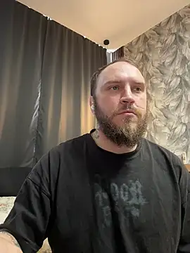 Snapshot of _XxX-XxX_ chatting on May 17, 2026, 11:39 am XxX-XxX online show from May 17, 2026, 11:39 am