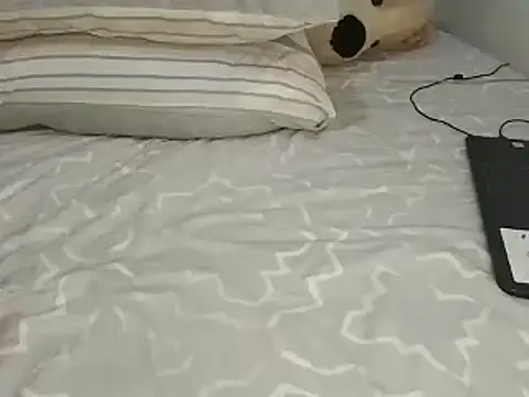 Snapshot of Chandy012 chatting on November 1, 2025, 2:08 pm Chandy012 online show from November 1, 2025, 2:08 pm