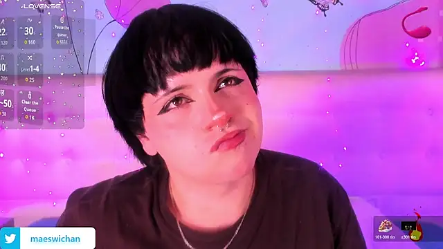 Snapshot of dalmonn_lennoxx chatting on November 14, 2025, 12:15 pm dalmonn lennoxx online show from November 14, 2025, 12:15 pm