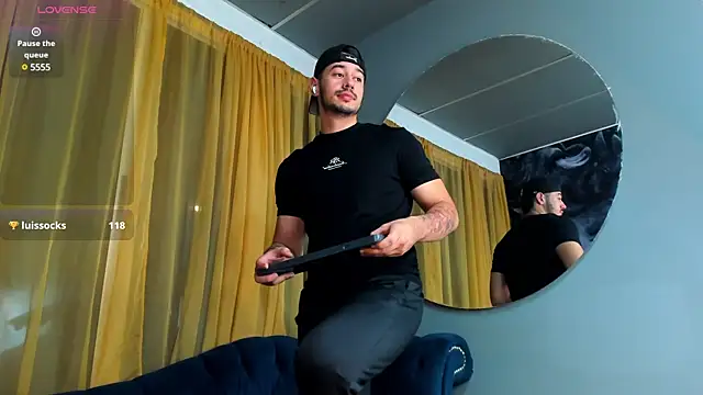 Salvatore costa online show from March 22, 2025, 1:11 am