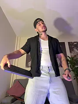Snapshot of Salvatore_costa chatting on August 2, 2026, 4:00 am Salvatore costa online show from August 2, 2026, 4:00 am