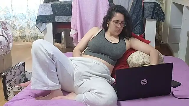 Snapshot of SiperinoLossado chatting on April 1, 2026, 11:00 am SiperinoLossado online show from April 1, 2026, 11:00 am