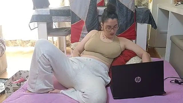 Snapshot of SiperinoLossado chatting on April 11, 2026, 2:21 pm SiperinoLossado online show from April 11, 2026, 2:21 pm