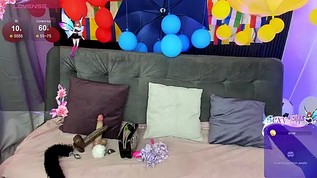 Snapshot of lucie_petite chatting on June 15, 2026, 9:50 pm lucie petite online show from June 15, 2026, 9:50 pm