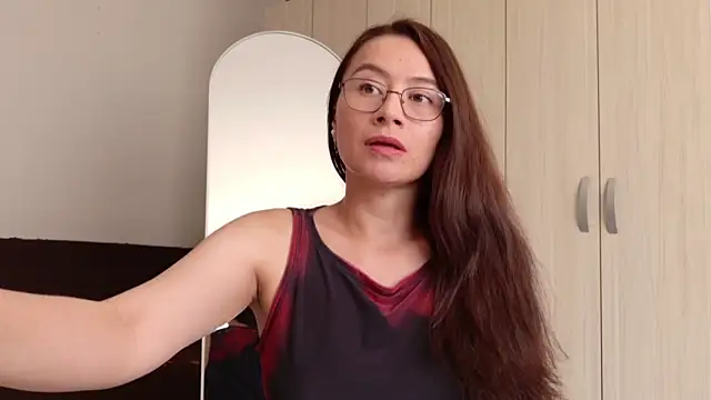 Andrewine89 online show from July 6, 2026, 8:44 pm