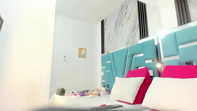 miilaklum online show from February 28, 2025, 7:25 pm