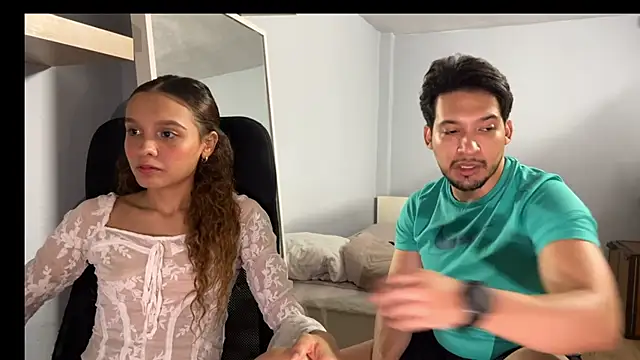 Snapshot of RagnarLothbrokXX chatting on September 17, 2025, 7:15 pm RagnarLothbrokXX online show from September 17, 2025, 7:15 pm