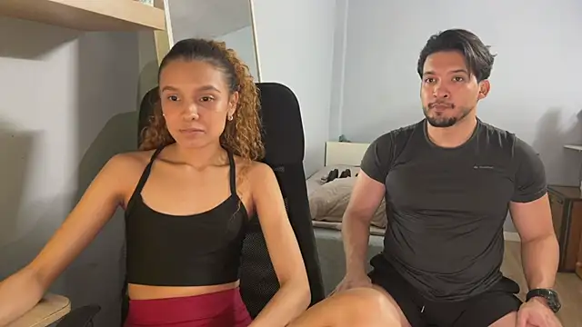 Snapshot of RagnarLothbrokXX chatting on November 10, 2025, 8:19 pm RagnarLothbrokXX online show from November 10, 2025, 8:19 pm