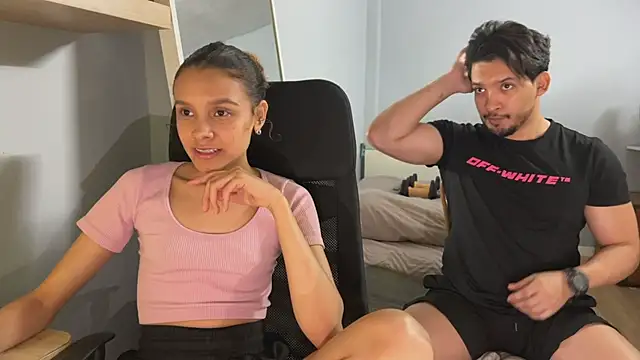 Snapshot of RagnarLothbrokXX chatting on November 12, 2025, 7:57 pm RagnarLothbrokXX online show from November 12, 2025, 7:57 pm