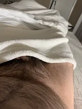 HorneyCalboy online show from February 3, 2026, 2:53 am