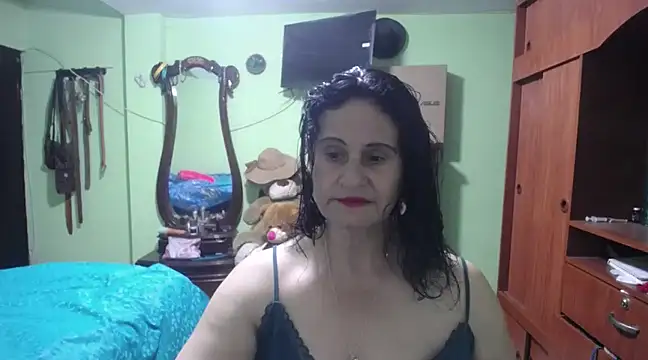 jazmin mature  online show from February 15, 2025, 11:36 pm