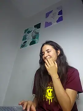 baaby-miiaa online show from March 12, 2025, 12:26 pm