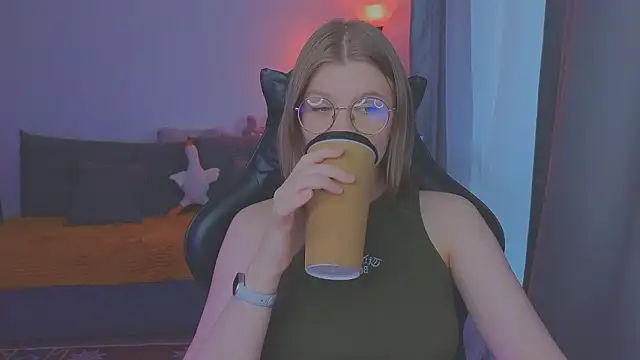  JessieVibes online show from March 17, 2026, 2:53 pm