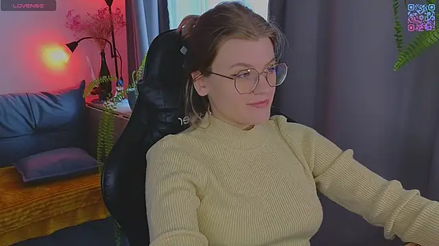 Snapshot of _JessieVibes chatting on May 7, 2026, 1:38 pm JessieVibes online show from May 7, 2026, 1:38 pm