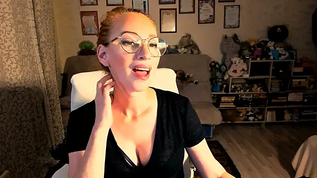 Snapshot of red_rocco chatting on November 2, 2025, 6:10 pm red rocco online show from November 2, 2025, 6:10 pm