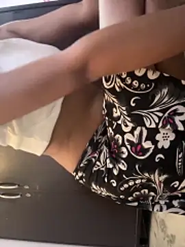 Charlieangel01 online show from March 6, 2026, 1:07 pm