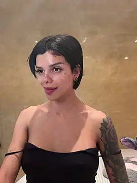 Snapshot of Rosariolovex chatting on February 3, 2025, 1:51 pm Rosariolovex online show from February 3, 2025, 1:51 pm