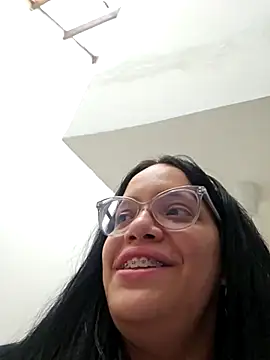 Snapshot of katrina29 chatting on February 13, 2025, 4:32 am katrina29 online show from February 13, 2025, 4:32 am