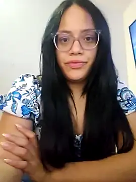 Snapshot of katrina29 chatting on February 19, 2025, 3:27 pm katrina29 online show from February 19, 2025, 3:27 pm