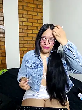 Snapshot of katrina29 chatting on September 16, 2025, 12:00 am katrina29 online show from September 16, 2025, 12:00 am