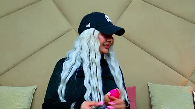 ChloeFrost online show from March 6, 2026, 6:10 am