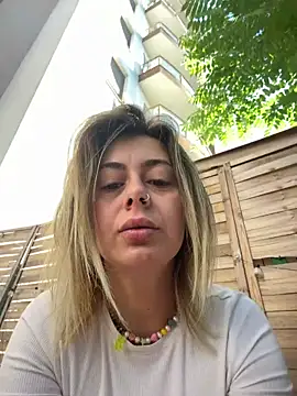ChloeFrost online show from June 14, 2026, 5:20 am