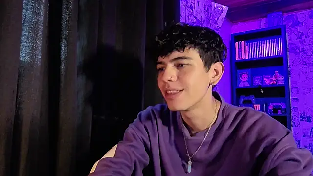 Snapshot of Mickey_Magic chatting on January 11, 2026, 10:26 pm Mickey Magic online show from January 11, 2026, 10:26 pm