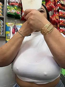 Miia Jazmin online show from December 14, 2025, 1:16 pm