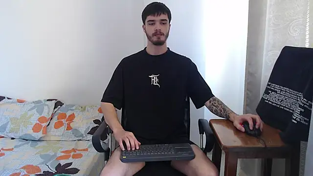 Aleex Miller online show from November 7, 2025, 4:18 pm