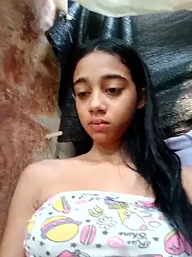 Zoe Sweett18 online show from February 28, 2025, 12:42 pm