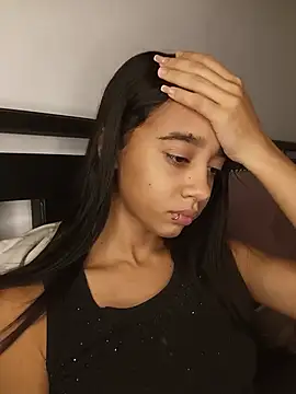 Zoe Sweett18 online show from July 23, 2026, 2:09 am