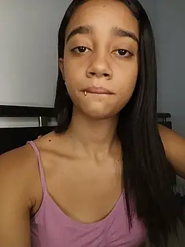 Zoe Sweett18 online show from July 28, 2026, 2:24 pm