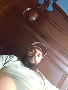 Snapshot of ListedCure2 chatting on March 10, 2026, 10:42 am ListedCure2 online show from March 10, 2026, 10:42 am