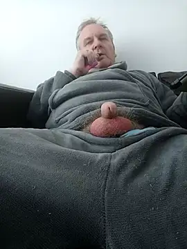 Snapshot of Paolo7619 chatting on February 21, 2025, 12:50 pm Paolo7619 online show from February 21, 2025, 12:50 pm