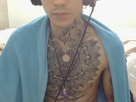Snapshot of smokingink chatting on May 5, 2026, 7:55 pm smokingink online show from May 5, 2026, 7:55 pm