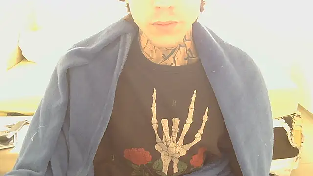 Snapshot of smokingink chatting on June 1, 2026, 4:41 pm smokingink online show from June 1, 2026, 4:41 pm