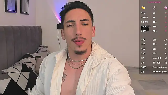 Snapshot of dylanspencer28 chatting on February 21, 2025, 11:32 pm dylanspencer28 online show from February 21, 2025, 11:32 pm